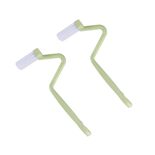 Curved toilet brush with long handle 